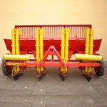 Картофелесажалка навесная 4-рядная Л-202