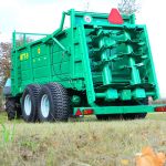 Машина для внесения твердых органических удобрений МТТ-9