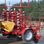 Сажалка пророщенного картофеля СПК